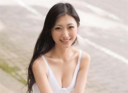 佐野ひなこ メイク