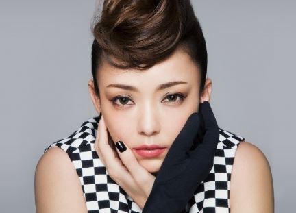 佐野ひなこ メイク