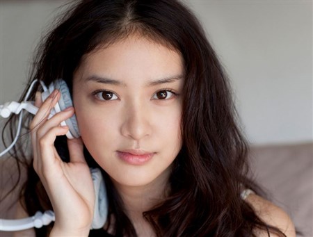 佐野ひなこ メイク